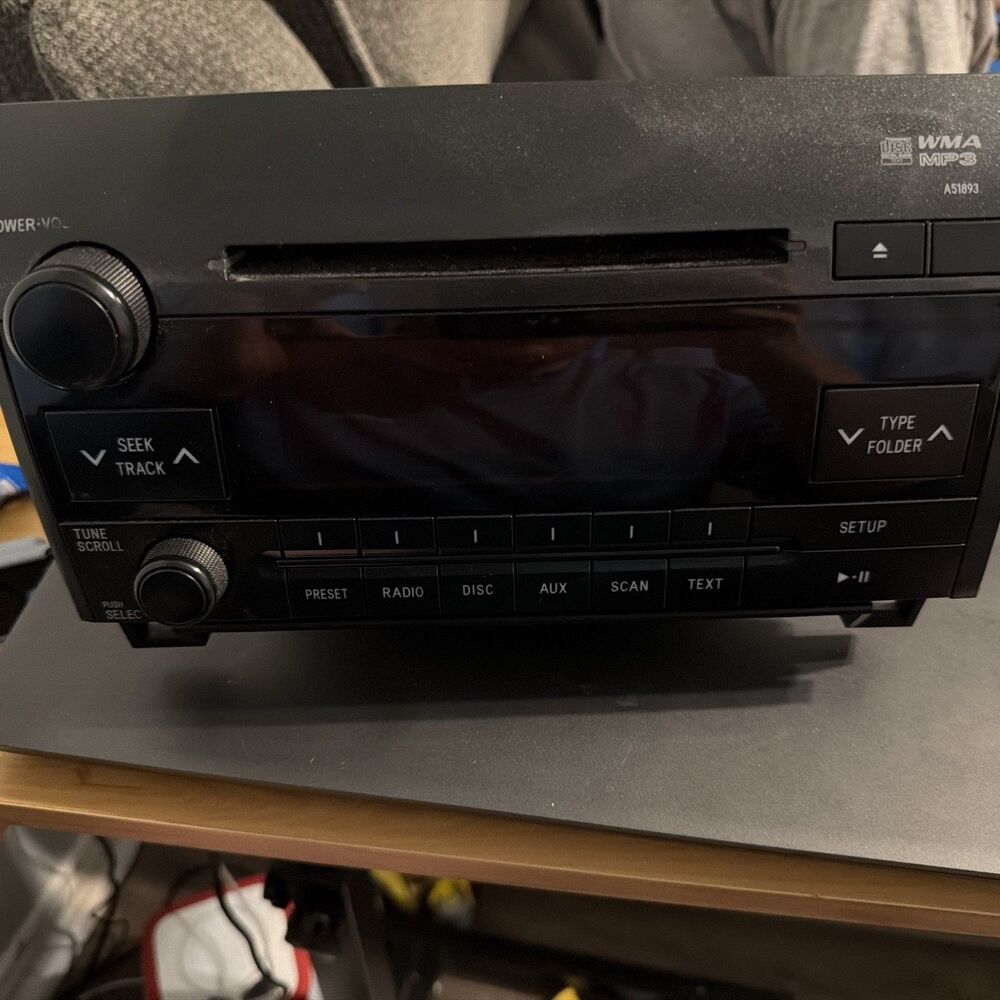 2010-2013 TOYOTA TUNDRA OEM Radio Display Receiver AM FM CD 86120-0C290